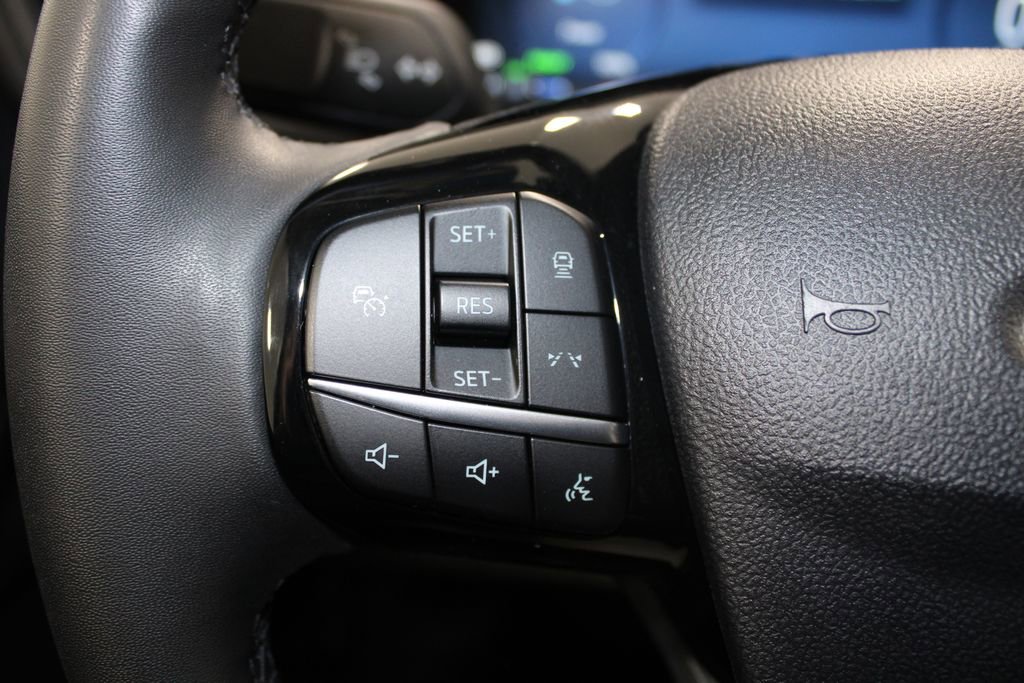 Used 2023 Ford Escape SE w/ PHEV Premium Package image 36