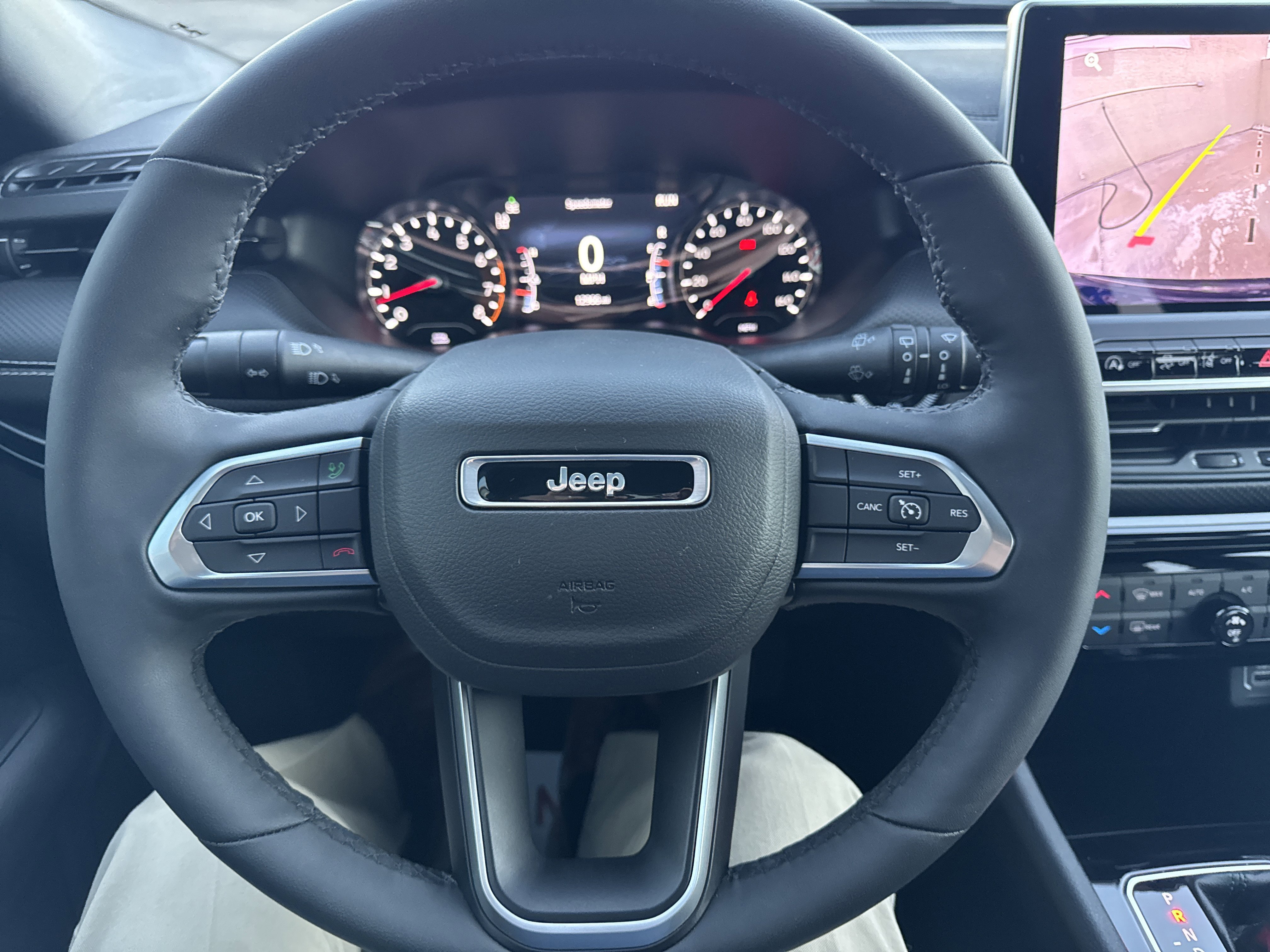 Used 2024 Jeep Compass Latitude w/ Convenience Group image 29