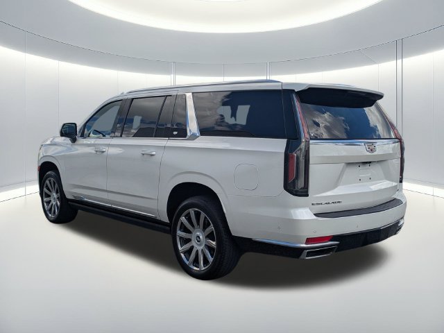 Used 2023 Cadillac Escalade ESV Premium Luxury Platinum AWD/4WD image 4