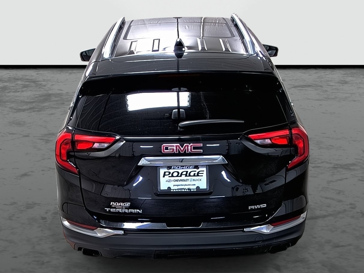 Used 2018 GMC Terrain SLT w/ Preferred Package AWD/4WD image 3