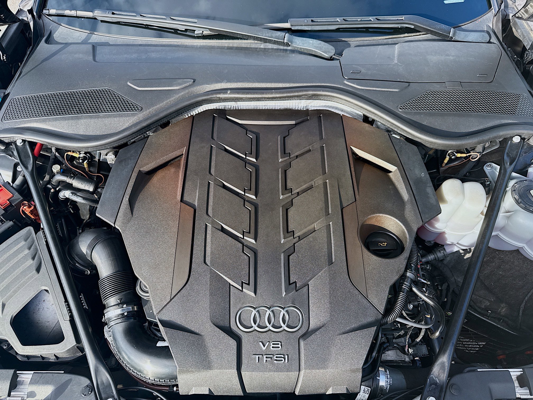 Used 2020 Audi A8 L 4.0T w/ Executive Package image 36