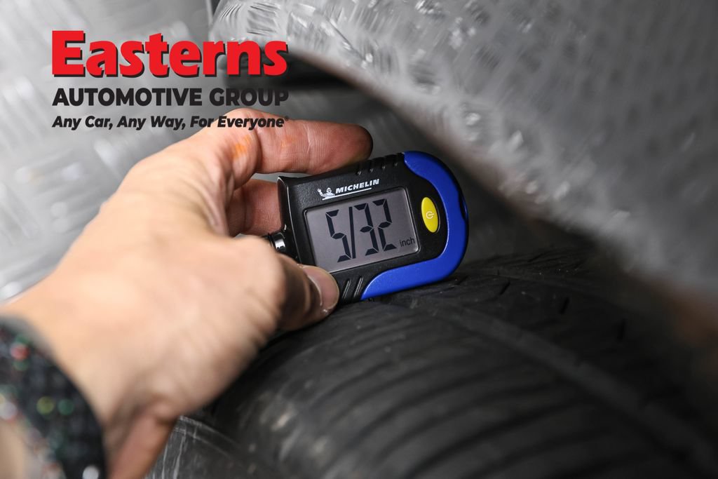 Used 2025 Dodge Durango R/T AWD/4WD image 30