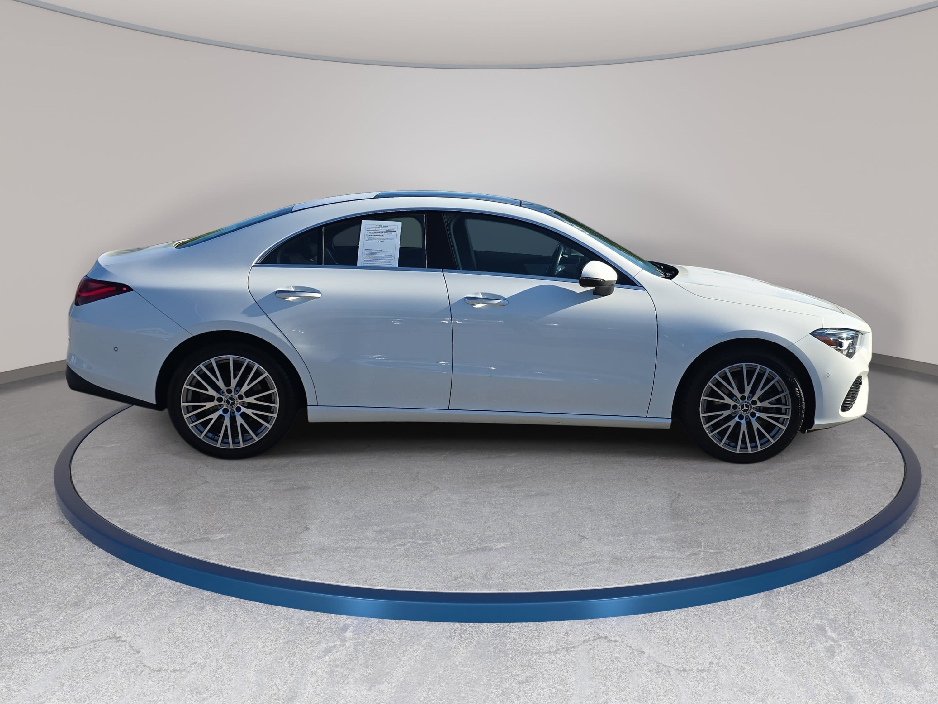 Used 2025 Mercedes-Benz CLA 250 image 4