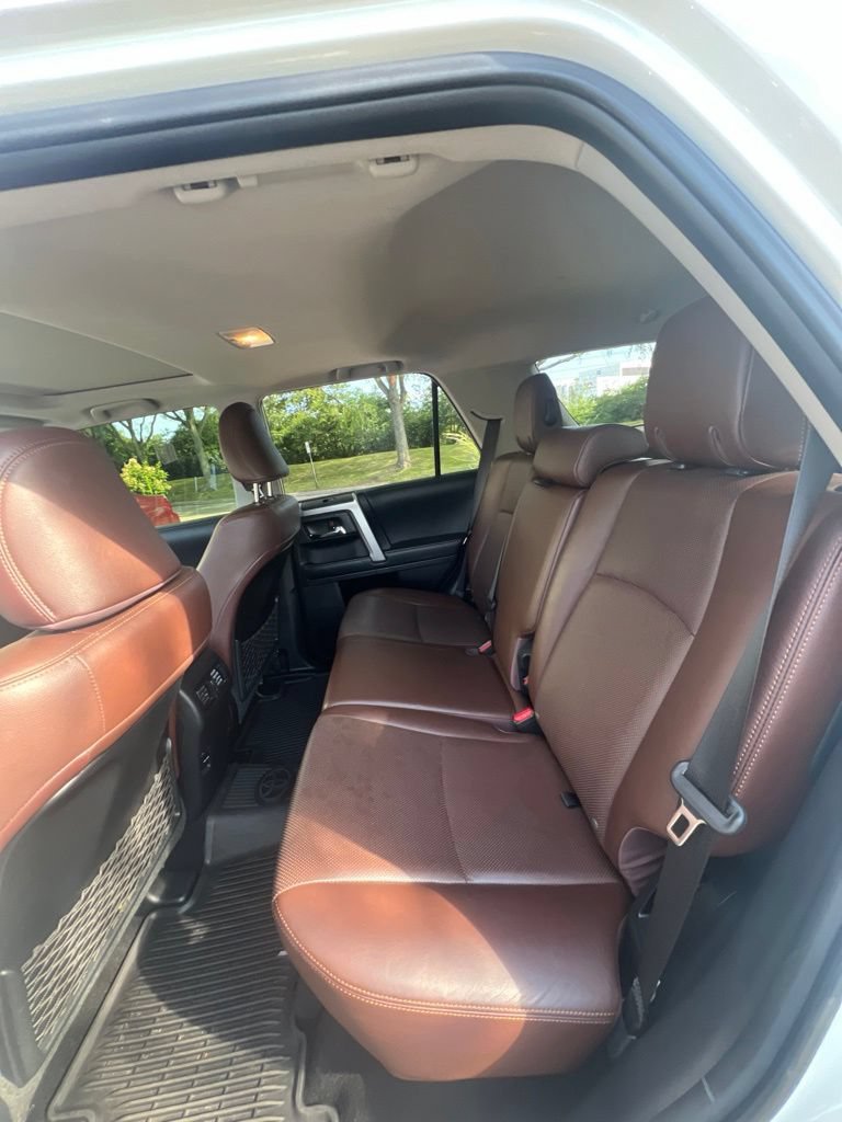 Used 2018 Toyota 4Runner Limited AWD/4WD image 8