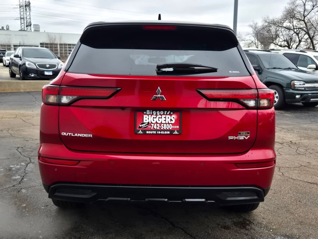 New 2025 Mitsubishi Outlander SEL Black Edition image 13