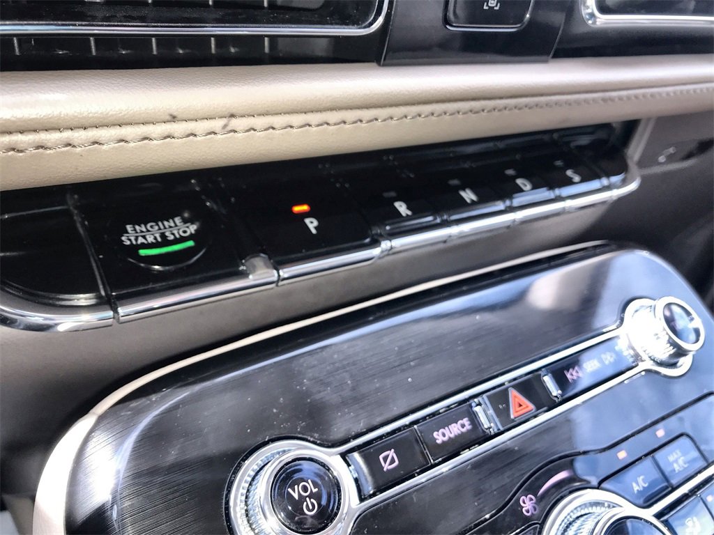 Used 2022 Lincoln Nautilus Reserve w/ Equipment Group 201A image 20