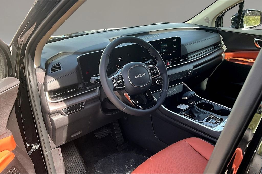 New 2026 Kia Carnival EX FWD image 7