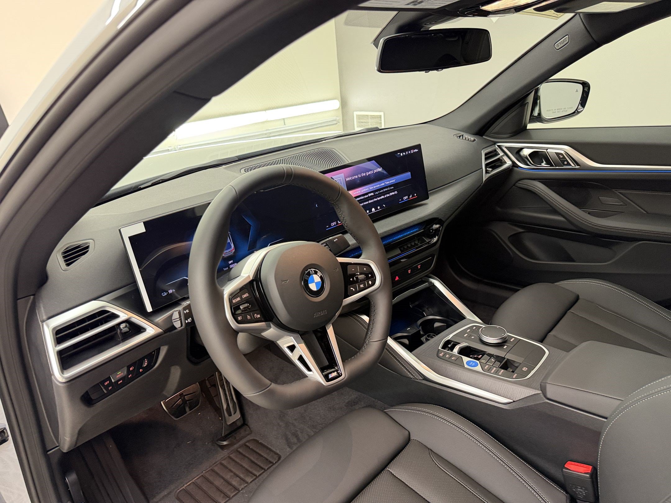 New 2026 BMW i4 eDrive40 w/ M Sport Package RWD image 4