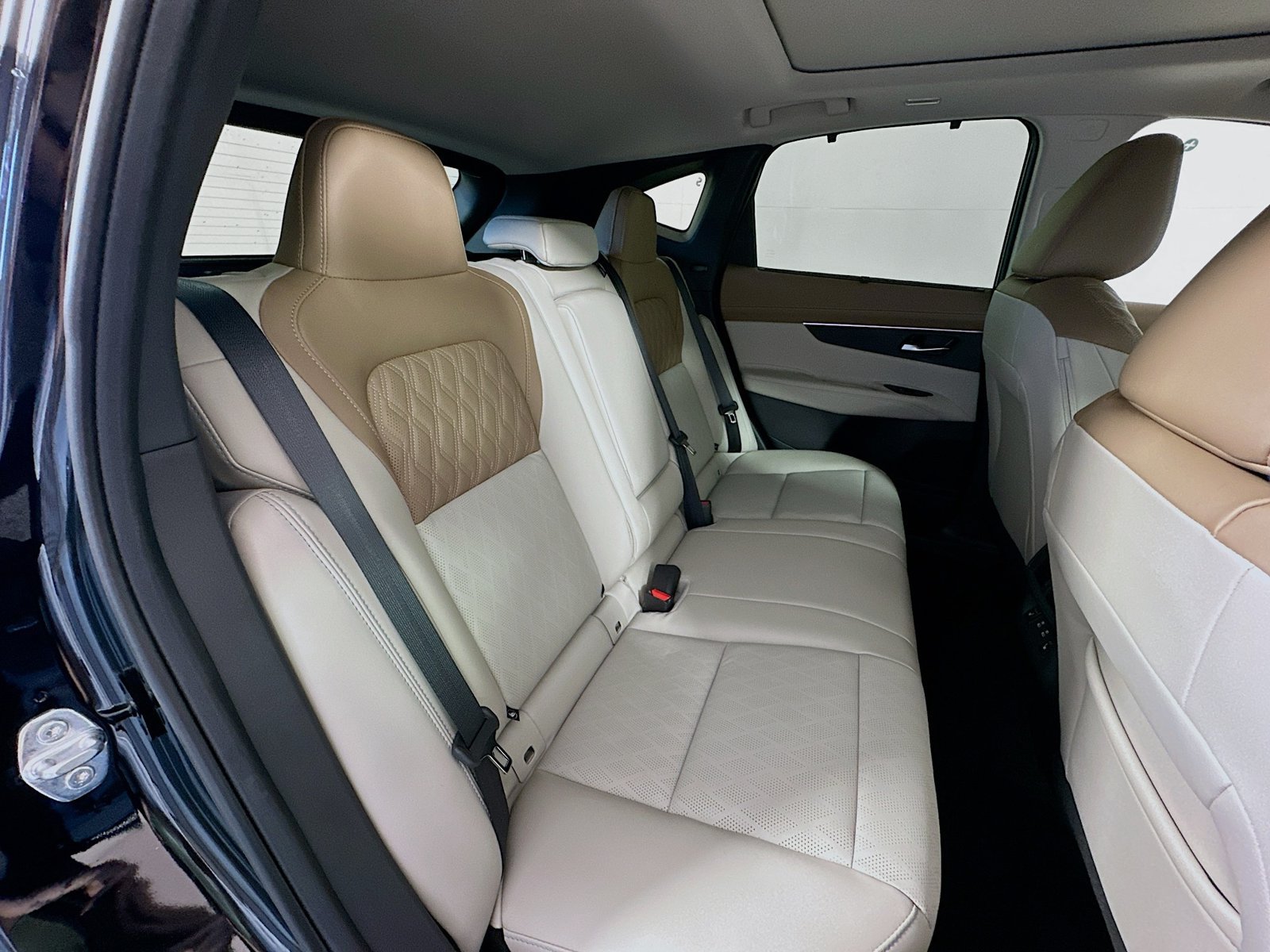 New 2026 Nissan Murano Platinum w/ Cargo Package AWD/4WD image 27
