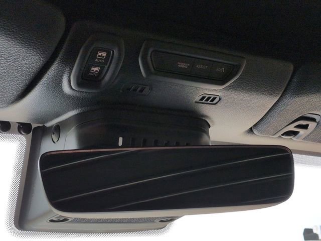 Used 2022 Jeep Wrangler Unlimited Sahara image 26