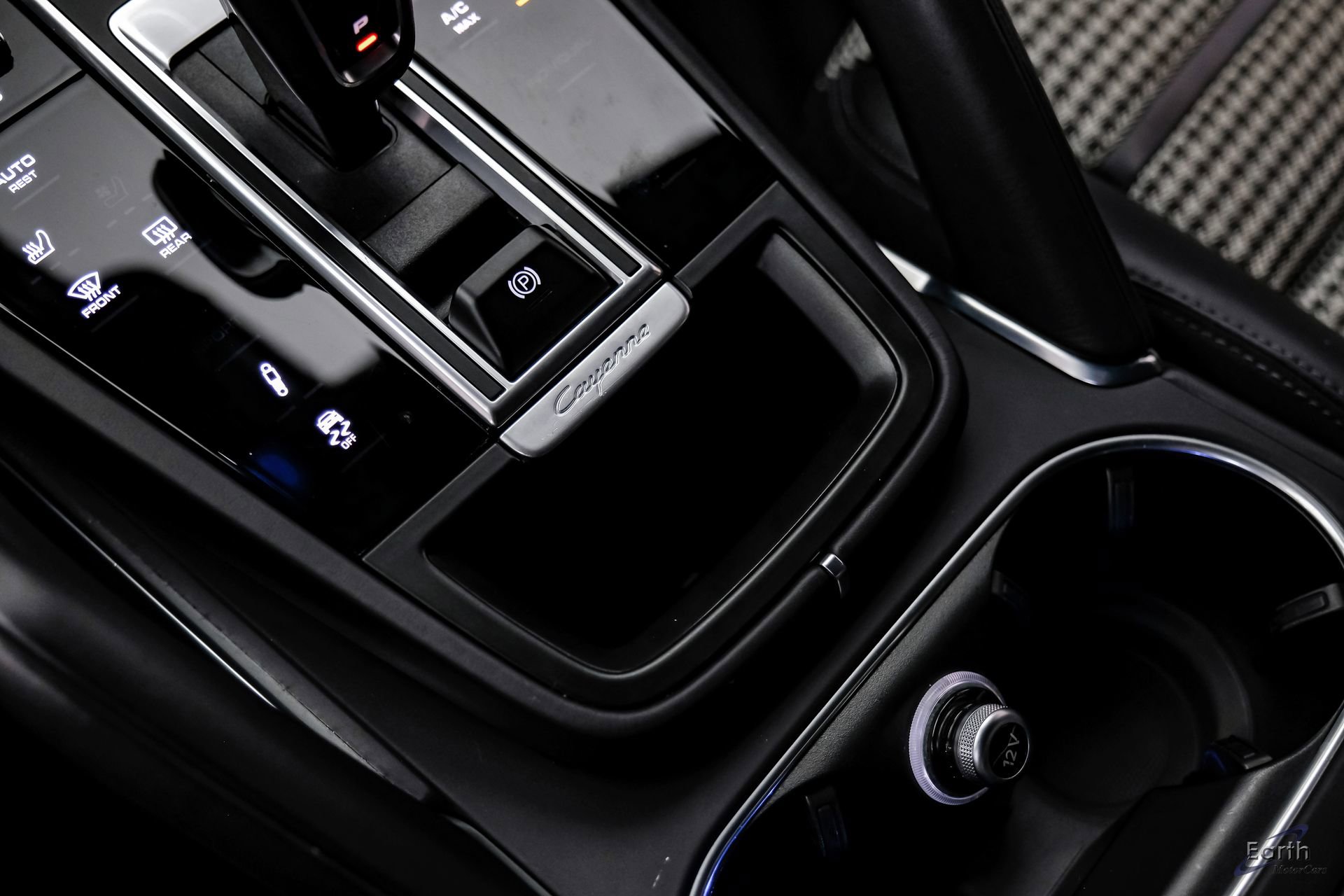 Used 2022 Porsche Cayenne Turbo image 63