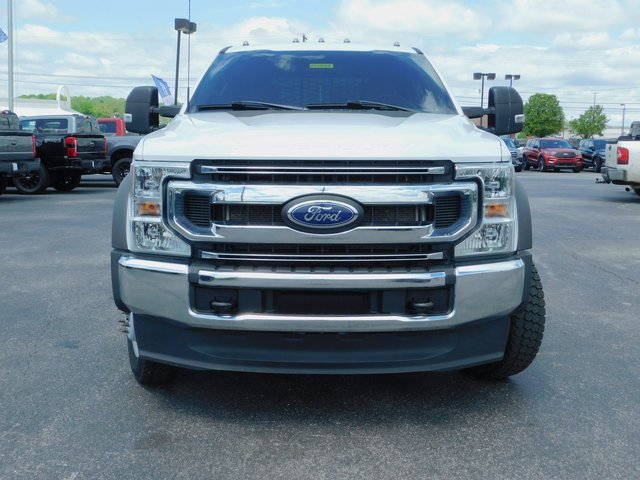 Used 2022 Ford F550 XL w/ Power Equipment Group image 3