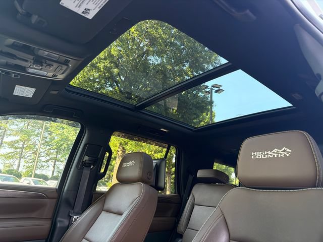 Used 2023 Chevrolet Tahoe High Country AWD/4WD image 34