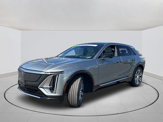 Certified 2024 Cadillac Lyriq Luxury RWD image 10