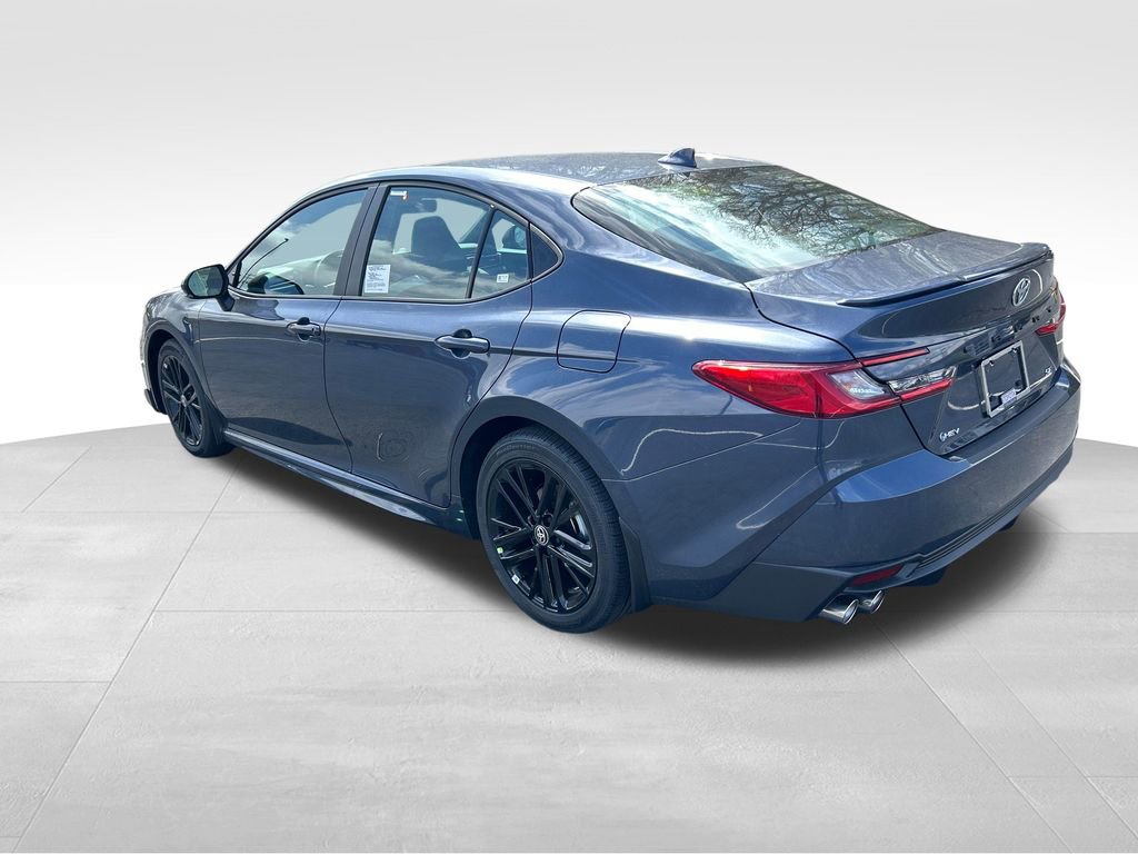 New 2026 Toyota Camry SE FWD image 3