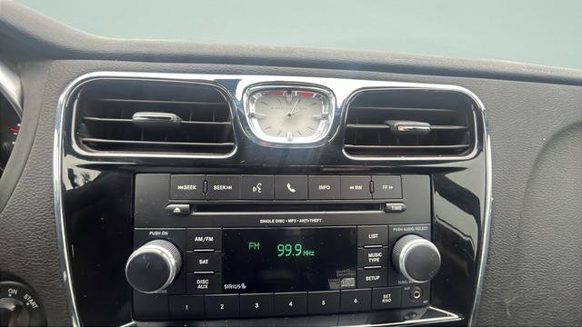 Used 2014 Chrysler 200 Limited image 15