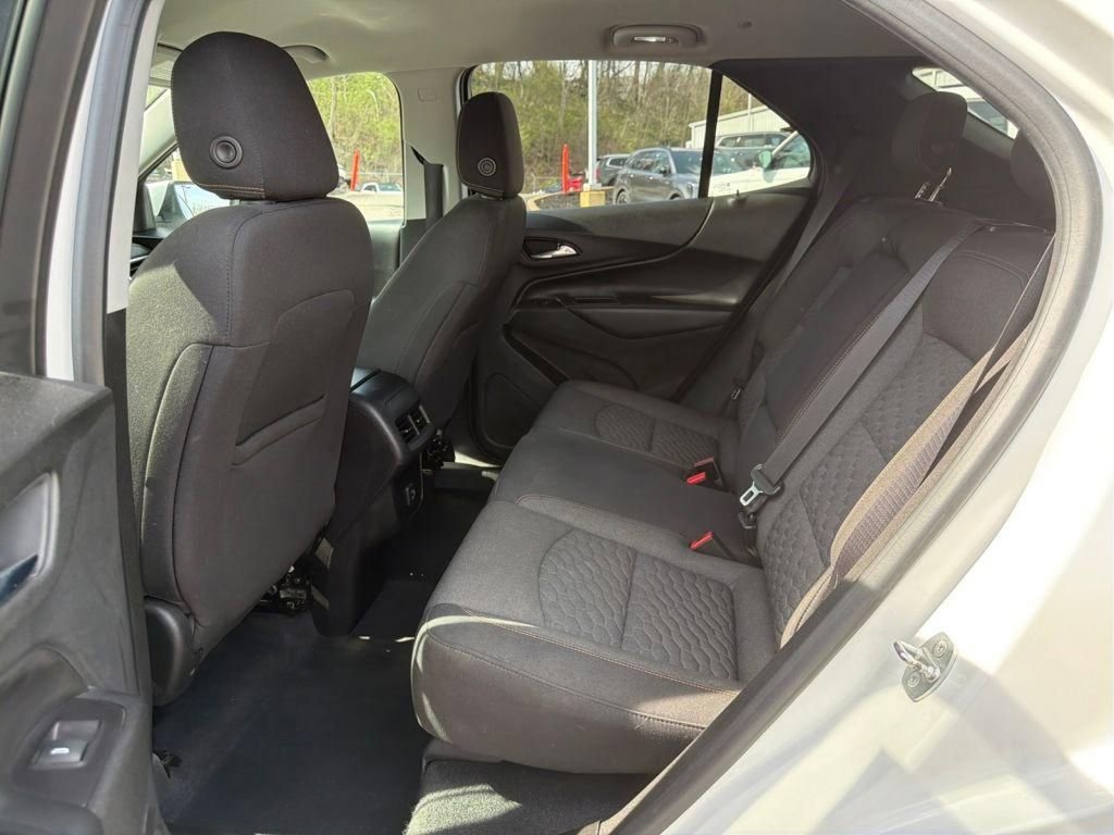 Used 2019 Chevrolet Equinox LT AWD/4WD image 22