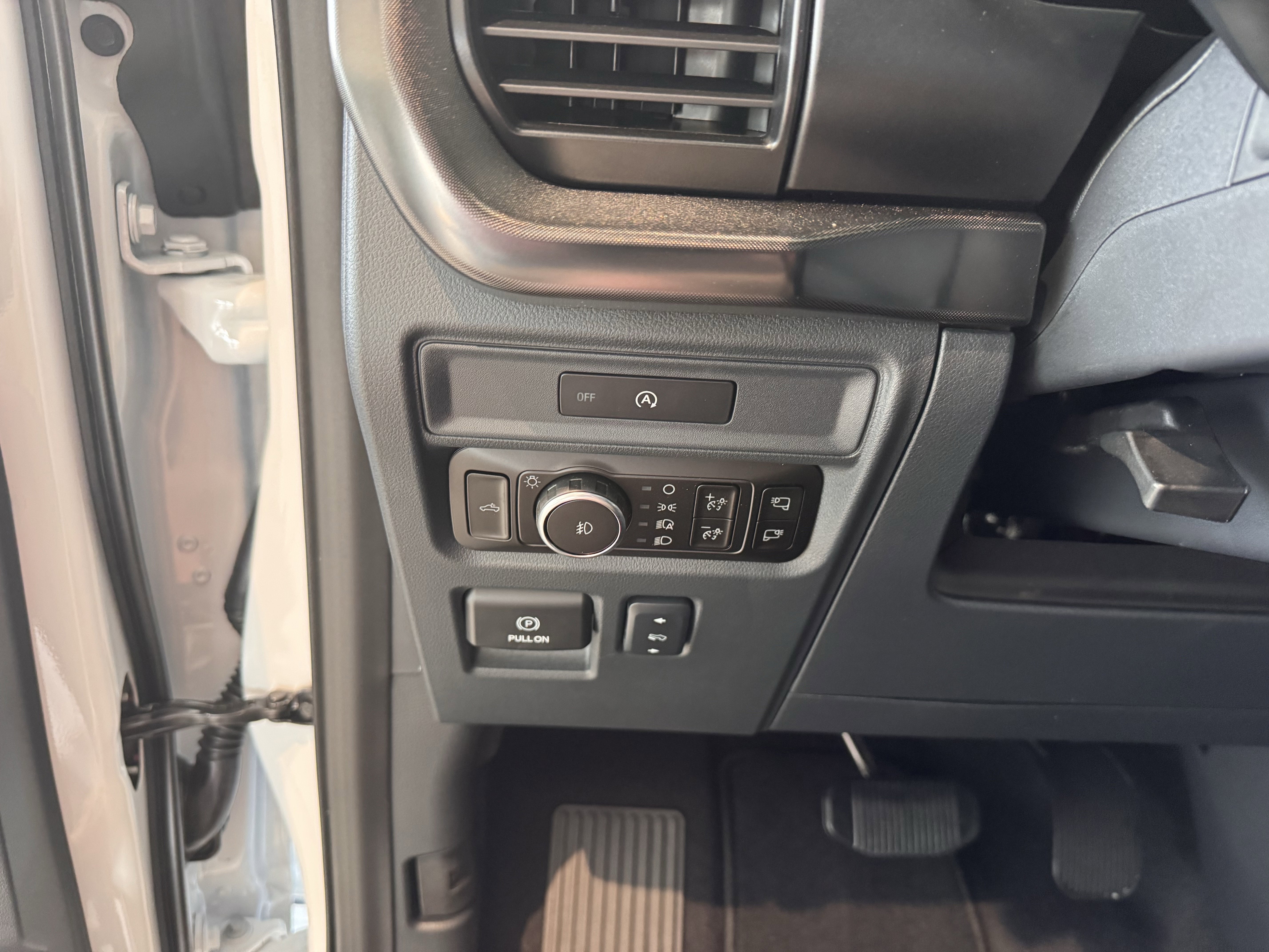 New 2025 Ford F150 Tremor w/ Equipment Group 402A High image 15