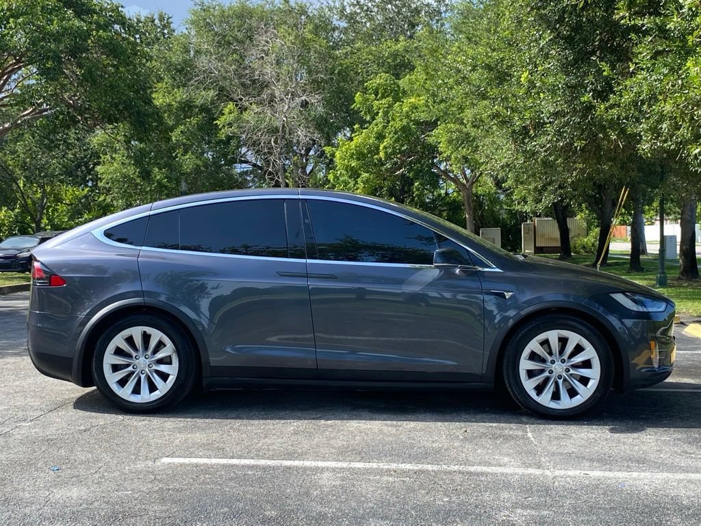 Used 2021 Tesla Model X Long Range AWD/4WD image 10