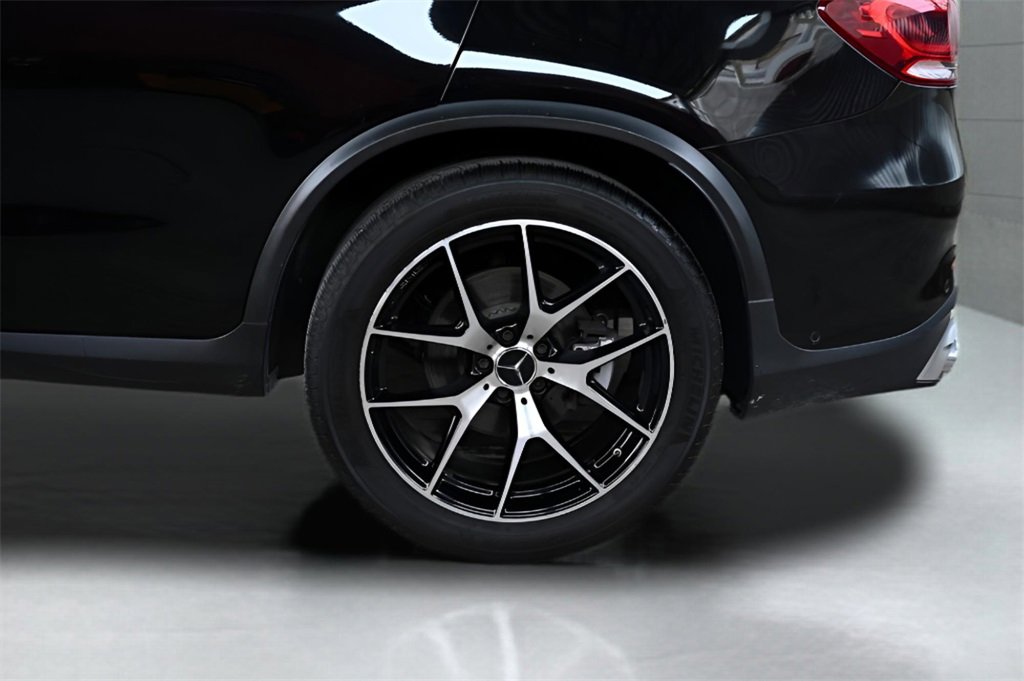 Used 2021 Mercedes-Benz GLC 43 AMG 4MATIC w/ Multimedia Package image 10