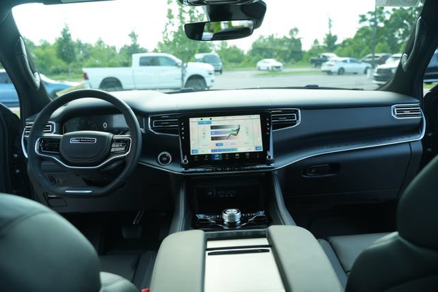 New 2026 Jeep Grand Wagoneer Summit AWD/4WD image 26