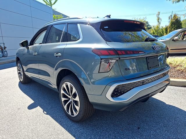 New 2026 Audi Q3 quattro 2.0T AWD/4WD image 3