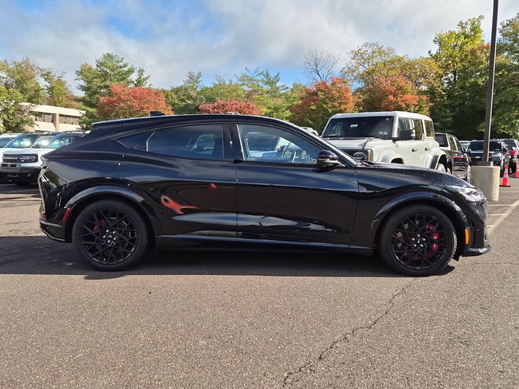Certified 2023 Ford Mustang Mach-E GT w/ GT Performance Edition AWD/4WD image 15