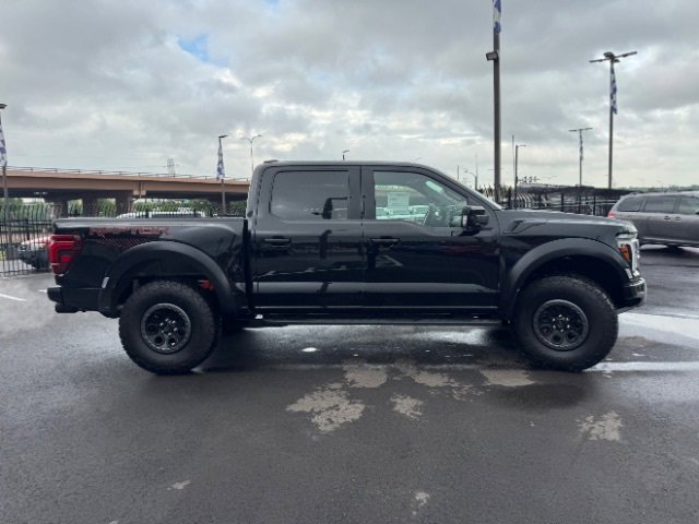 Used 2025 Ford F150 Raptor image 5