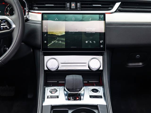 New 2025 Jaguar F-PACE R-Dynamic S AWD/4WD image 31