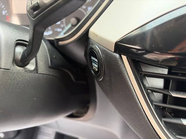 Used 2022 Ford Escape SE w/ Convenience Package FWD image 20