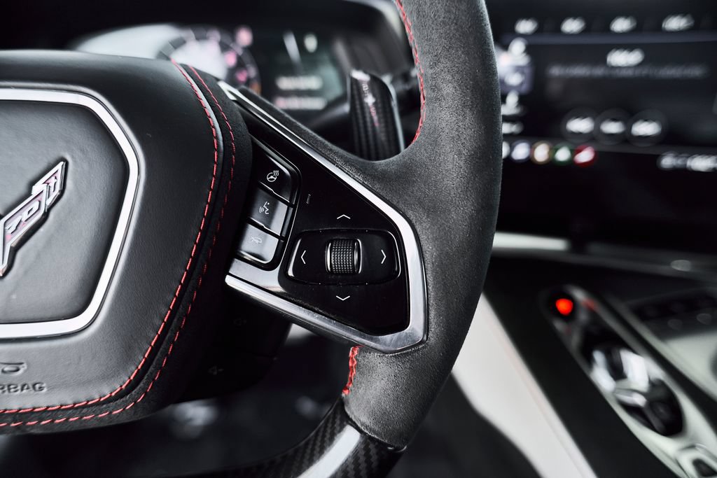 Used 2023 Chevrolet Corvette Z06 RWD image 22
