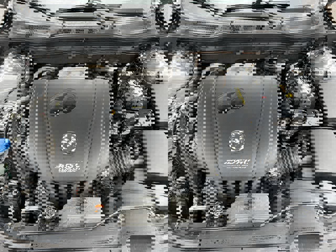 Used 2016 MAZDA MAZDA3 i Sport w/ Preferred Equipment Package image 31