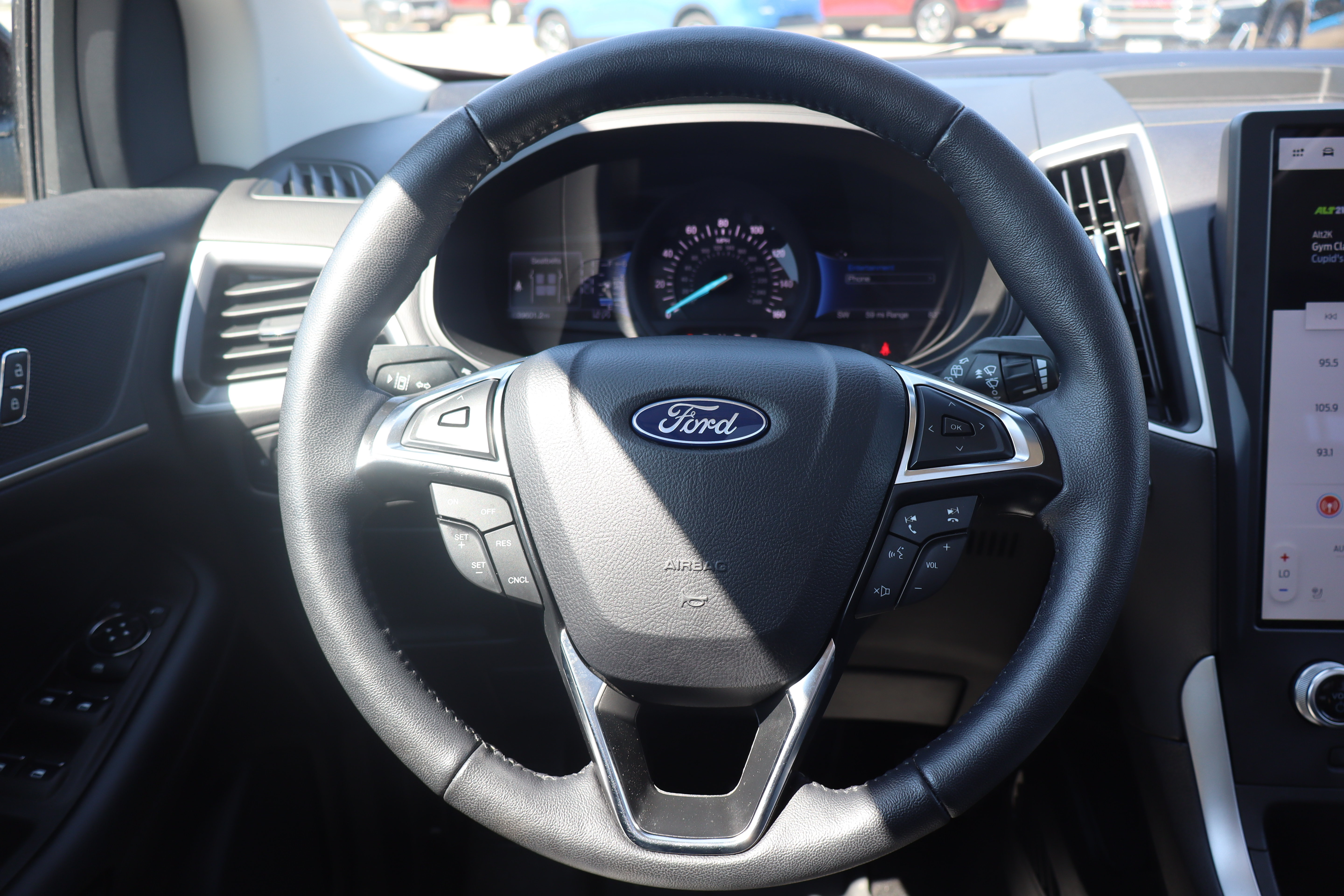 Used 2024 Ford Edge SEL w/ Convenience Package AWD/4WD image 15