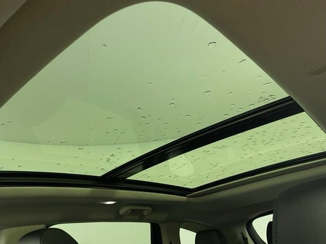 Used 2025 Acura MDX FWD image 28