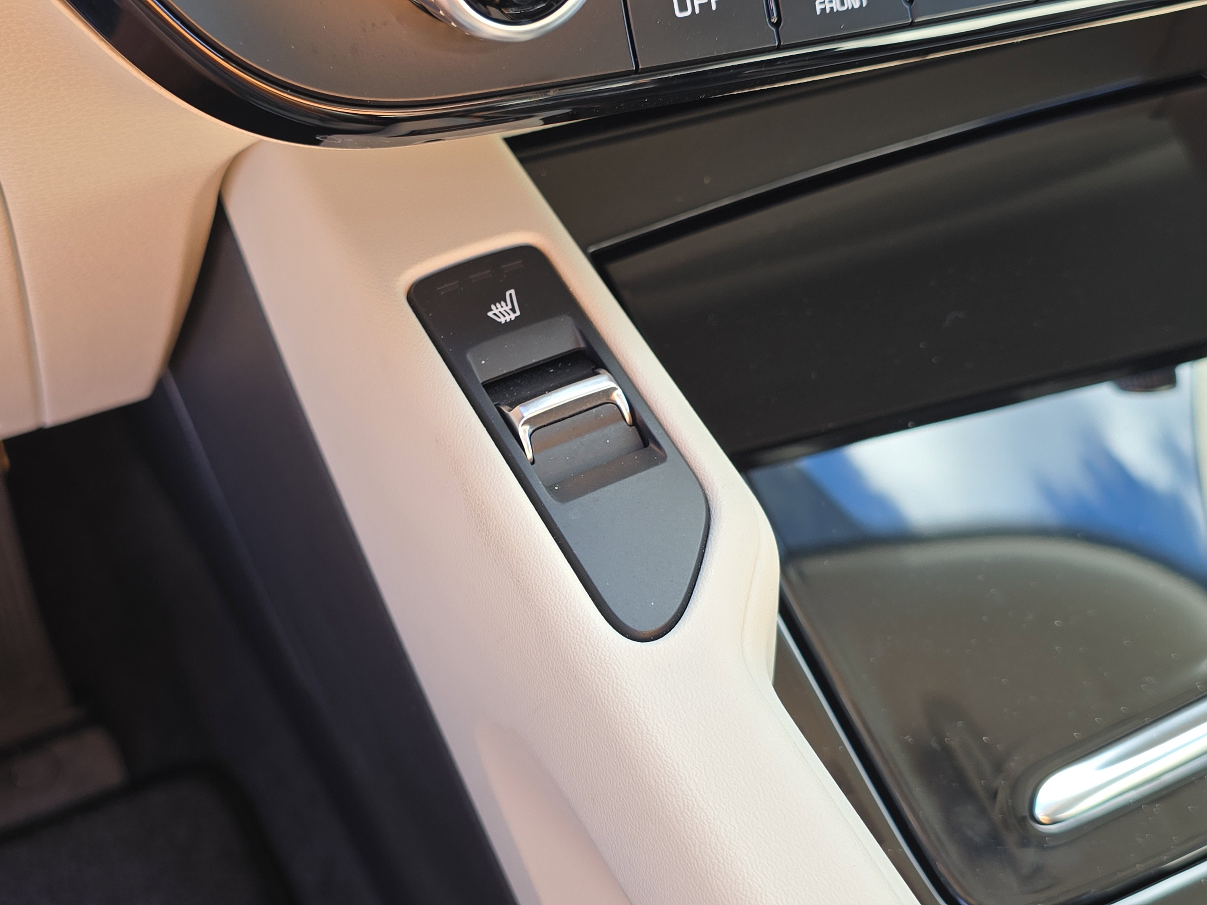 Used 2025 Kia Telluride S image 30