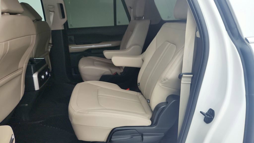 Used 2022 Ford Expedition Max Limited AWD/4WD image 27