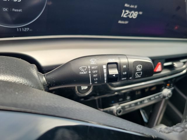 Used 2024 Kia Seltos S FWD image 26
