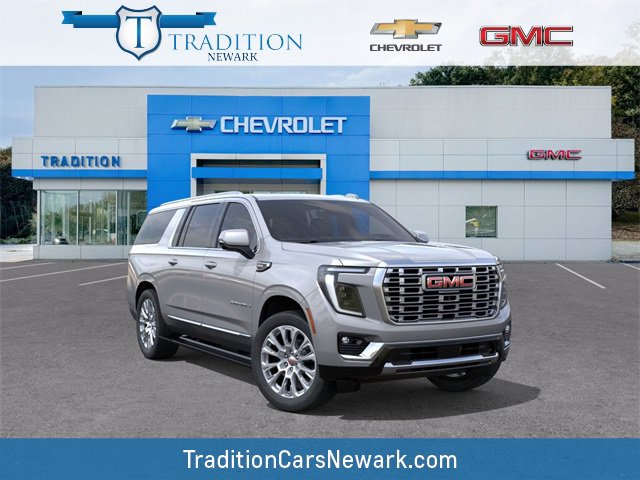 New 2025 GMC Yukon XL Denali w/ Sun & Power Step Package