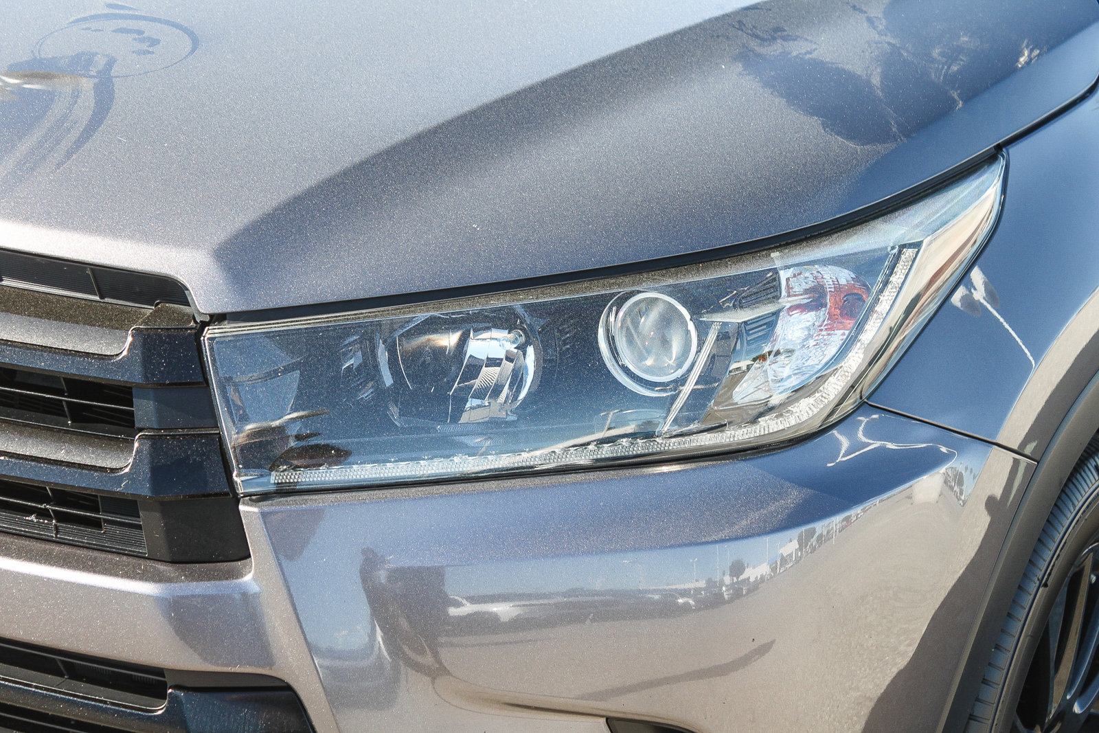 Used 2019 Toyota Highlander SE image 5