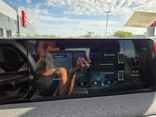 New 2025 Nissan Kicks SV w/ SV Premium Package image 21