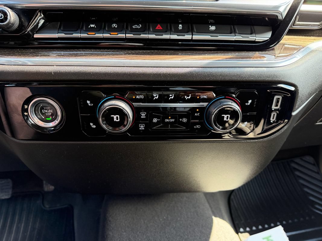 Used 2023 Chevrolet Silverado 1500 LT AWD/4WD image 19