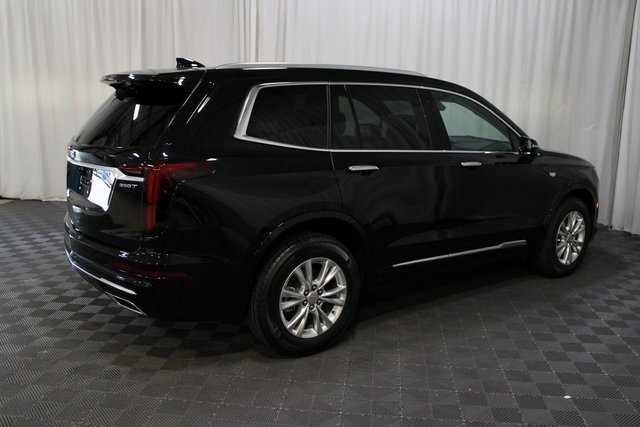 New 2025 Cadillac XT6 Luxury image 6