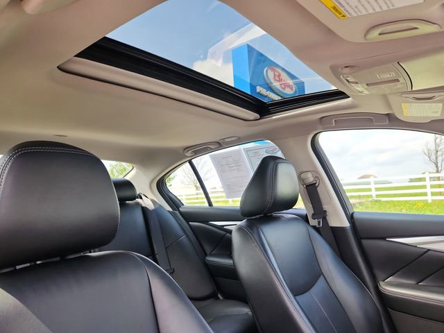 Used 2022 INFINITI Q50 Luxe w/ Cargo Package AWD/4WD image 25