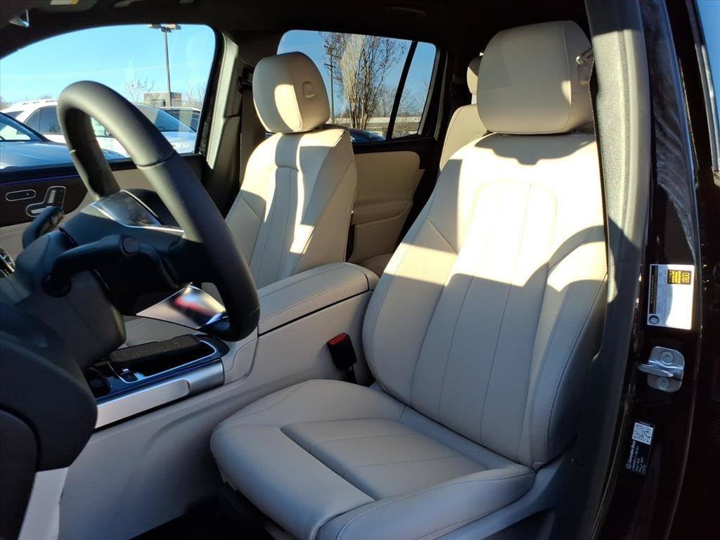 New 2026 Mercedes-Benz GLB 250 image 9