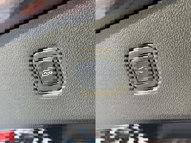 Used 2023 Chevrolet Blazer Premier w/ Driver Confidence II Package image 11