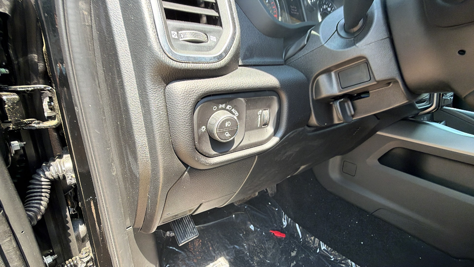 New 2026 RAM 2500 Big Horn AWD/4WD image 20