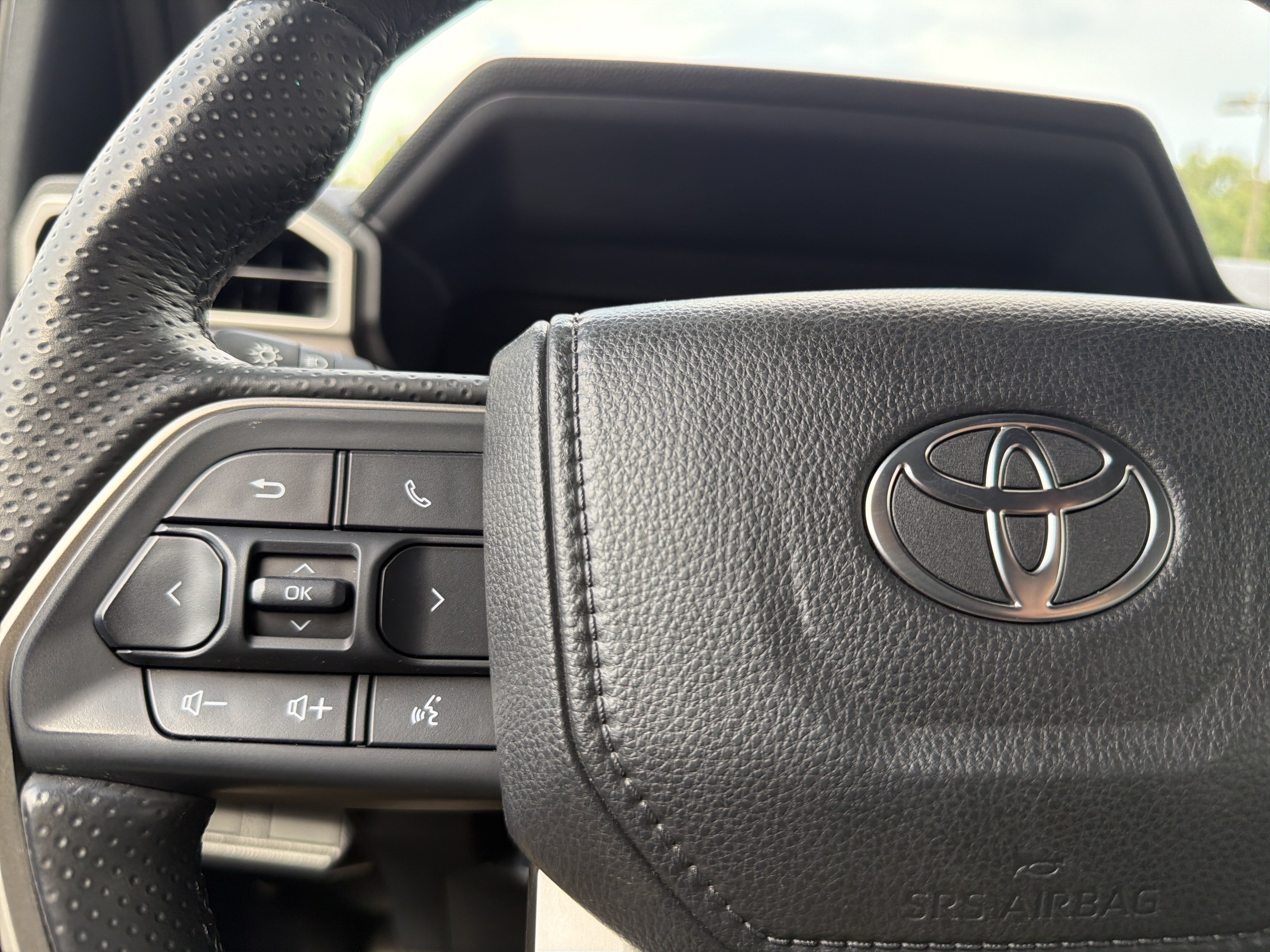 Certified 2025 Toyota 4Runner SR5 RWD image 9