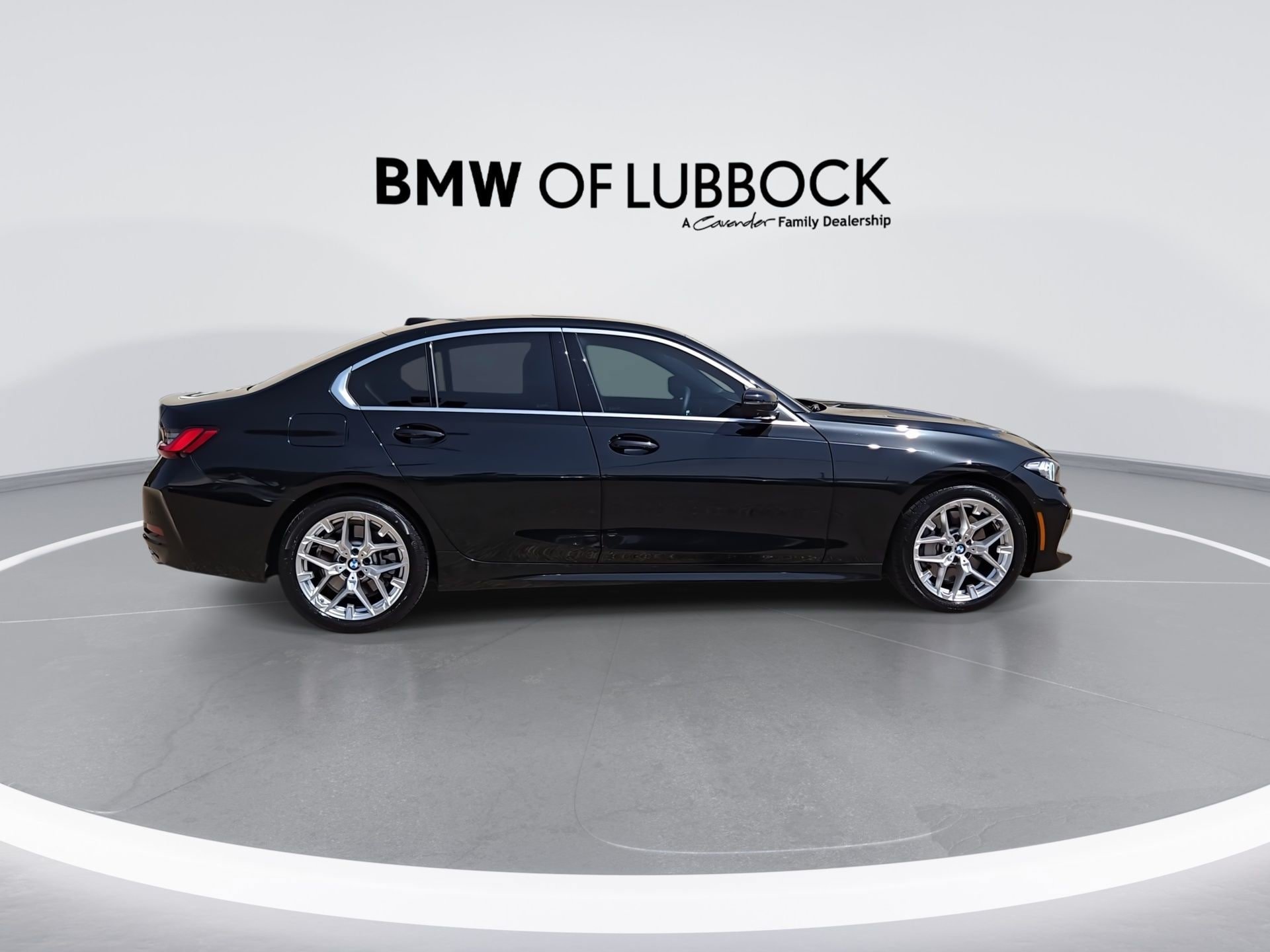 Used 2026 BMW 330i Sedan w/ Premium Package RWD image 9