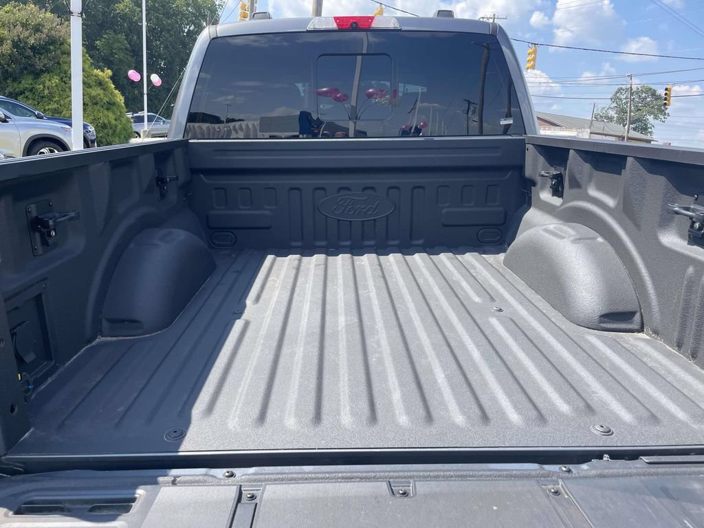 Used 2022 Ford F150 Lariat w/ Equipment Group 502A High AWD/4WD image 10