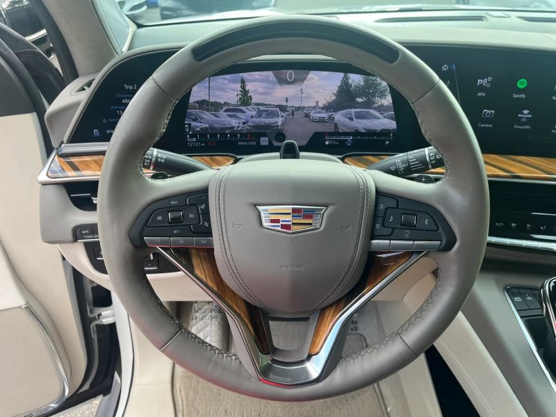 Used 2024 Cadillac Escalade Sport Platinum w/ LPO, ONYX Package AWD/4WD image 22